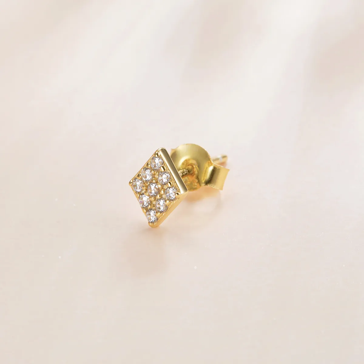Pandora Style Poker - Cubes Stud Earrings - SCE1055