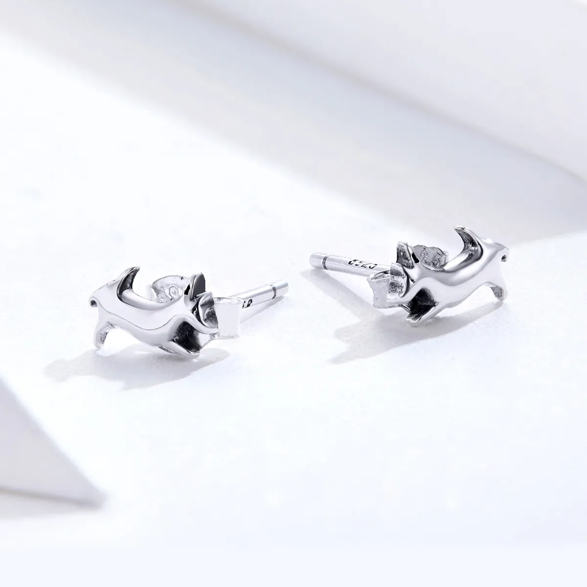 Pandora Style Puppy Stud Earrings - SCE818