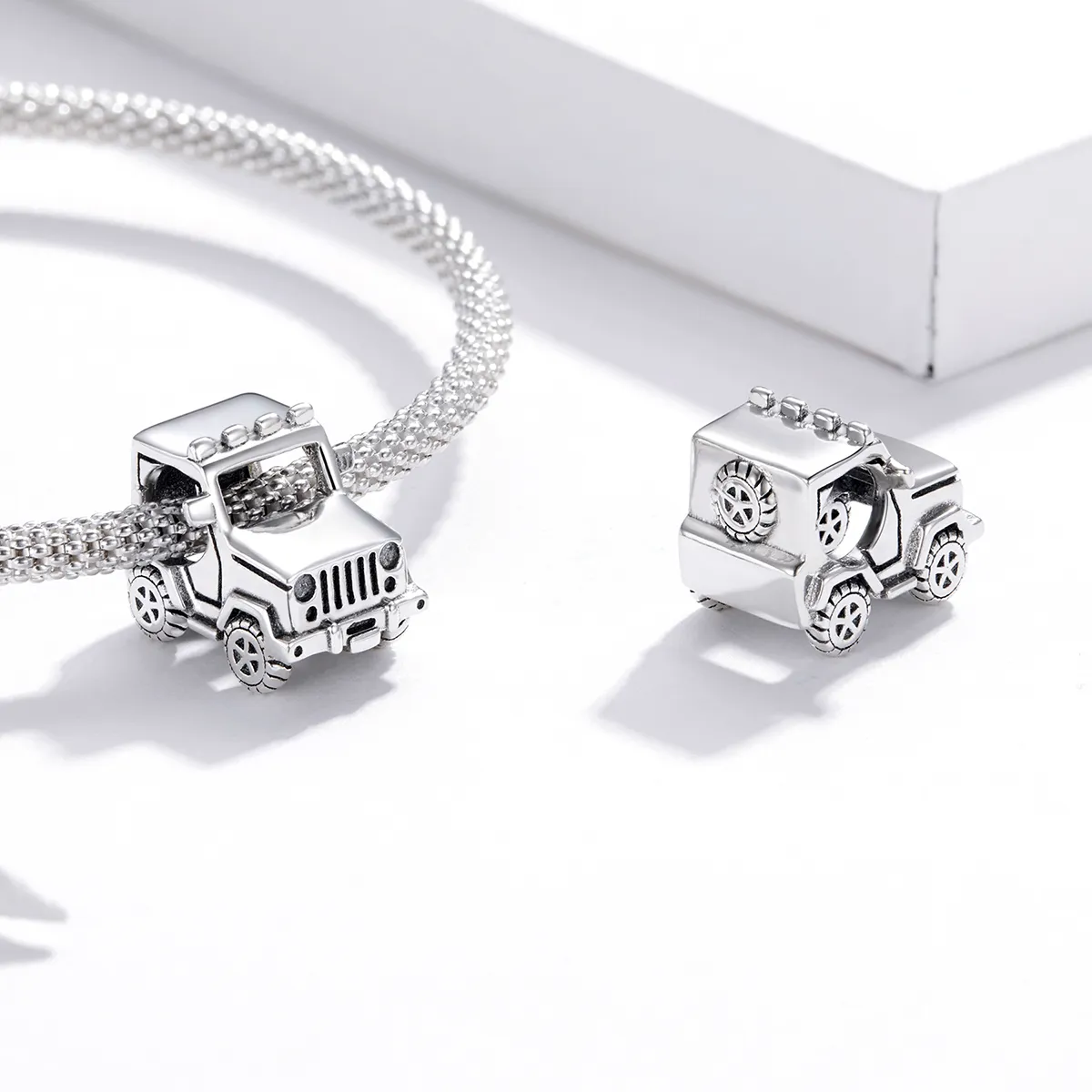 Pandora Style Suv Charm - BSC382
