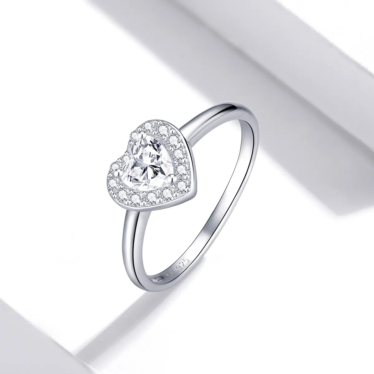 Sparkling Elevated Heart Ring - SCR725