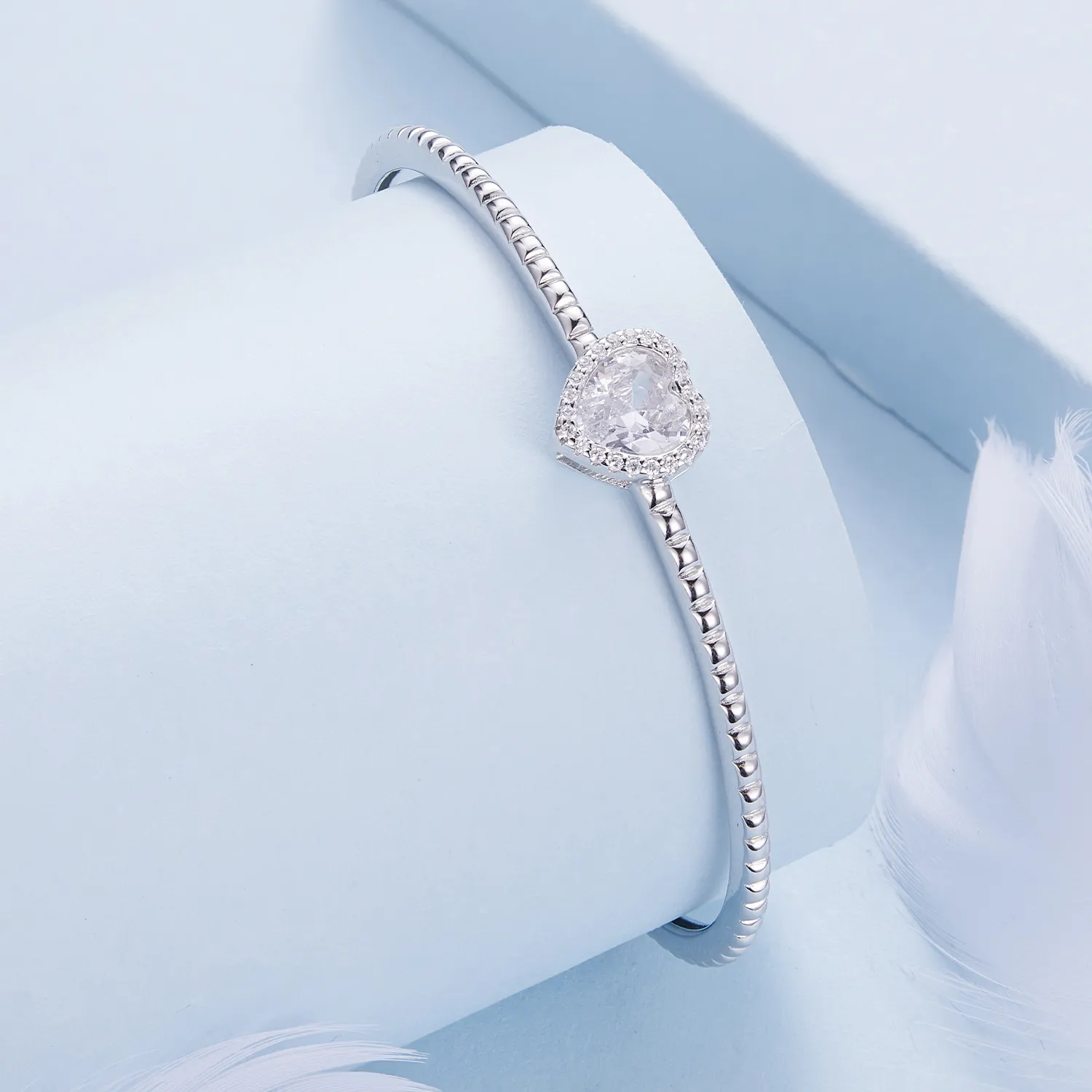 Pandora Style Heart-Shaped Open Bangle - BSB131
