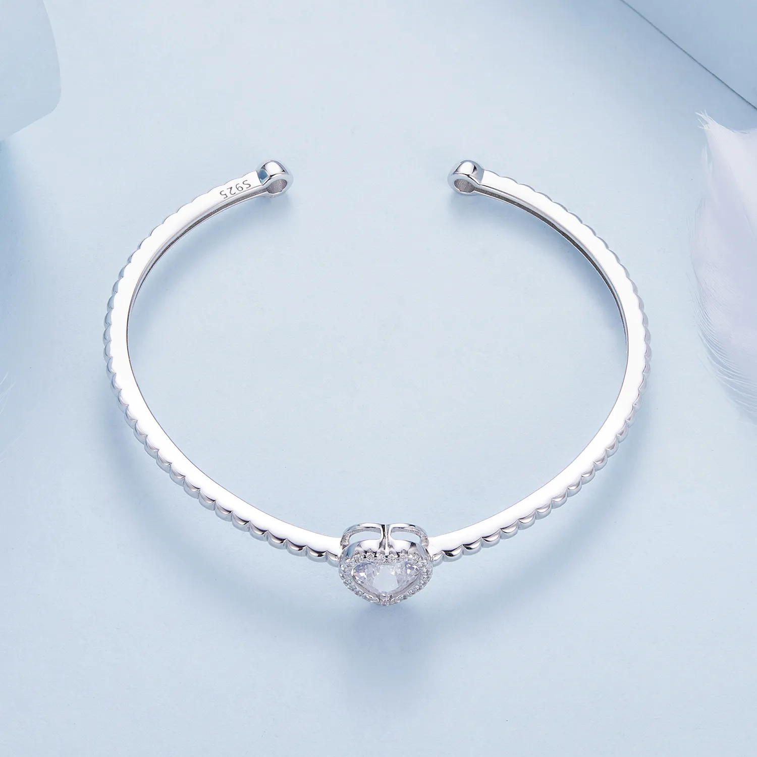 Pandora Style Heart-Shaped Open Bangle - BSB131