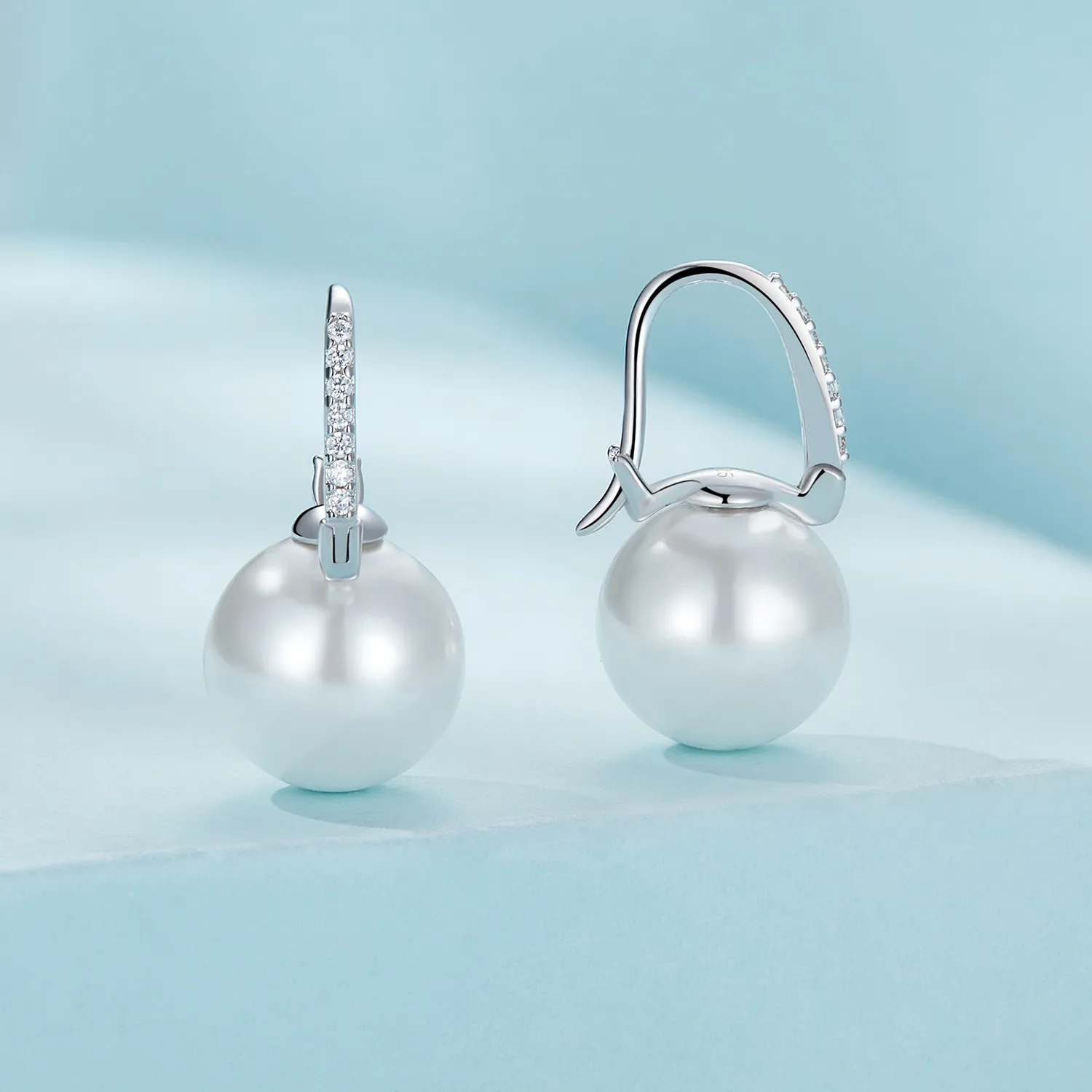 Pandora Style Simple Shell Beads Hoop Earrings - SCE1583