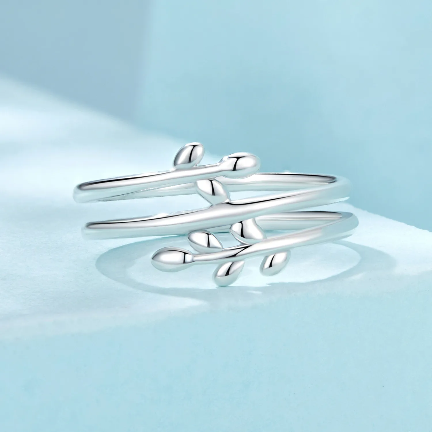 PANDORA Style Surrounded By Multiple Layers Of Leaves Ring - SCR755