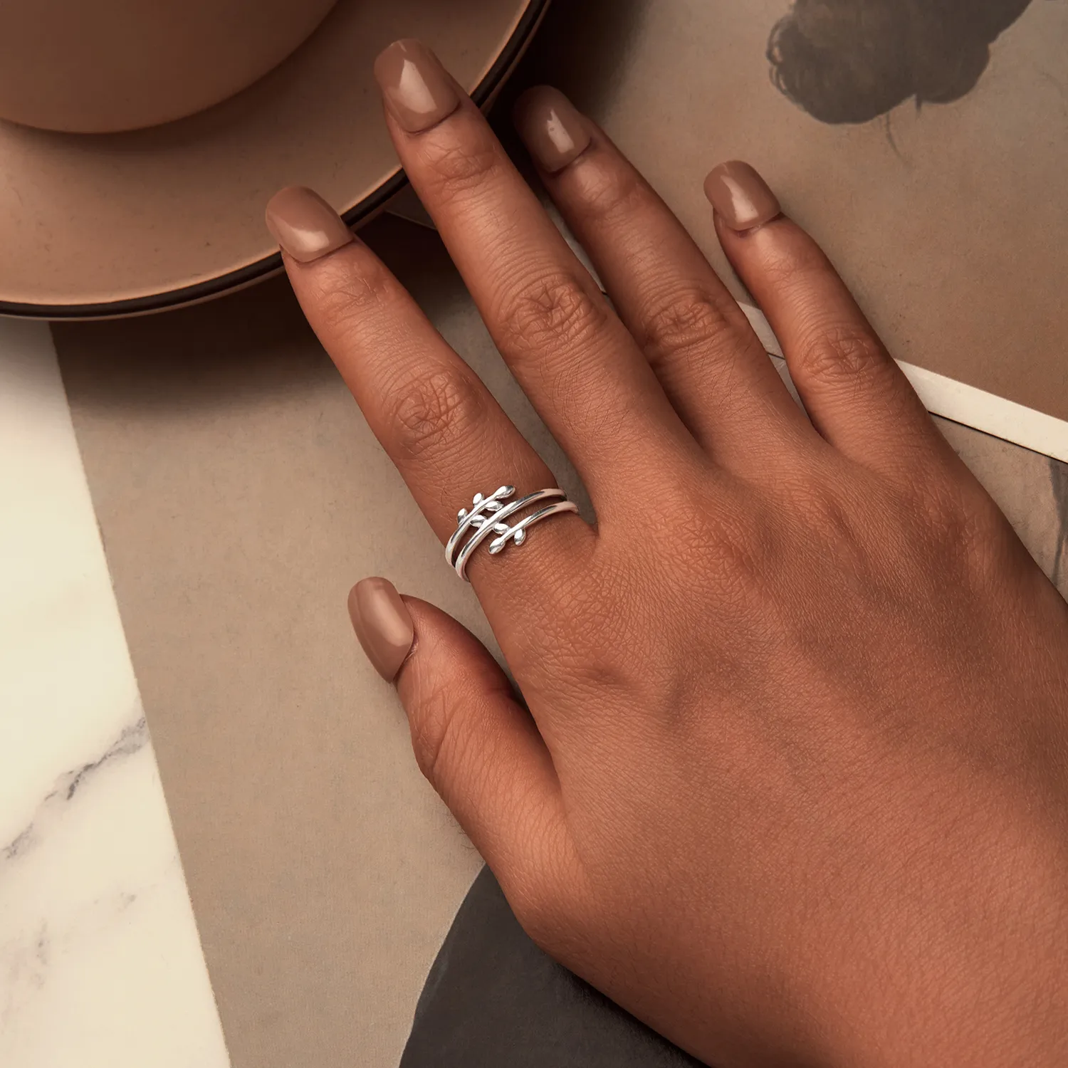PANDORA Style Surrounded By Multiple Layers Of Leaves Ring - SCR755
