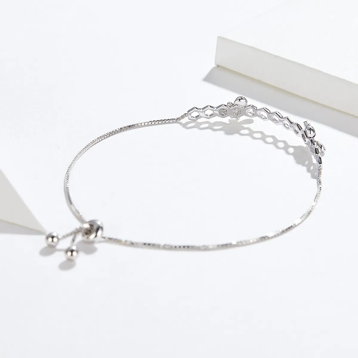 Pandora Style Silver Bee Hive Chain Slider Bracelet - SCB150
