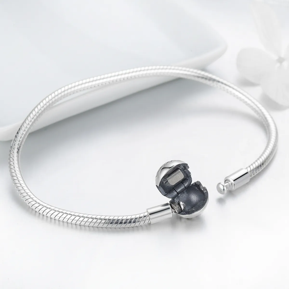 Pandora Style Silver Cute Lion Chain Bracelet - SCB054