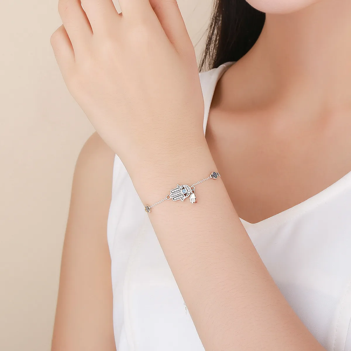 Pandora Style Silver Hand of Fatima Chain Slider Bracelet - SCB079
