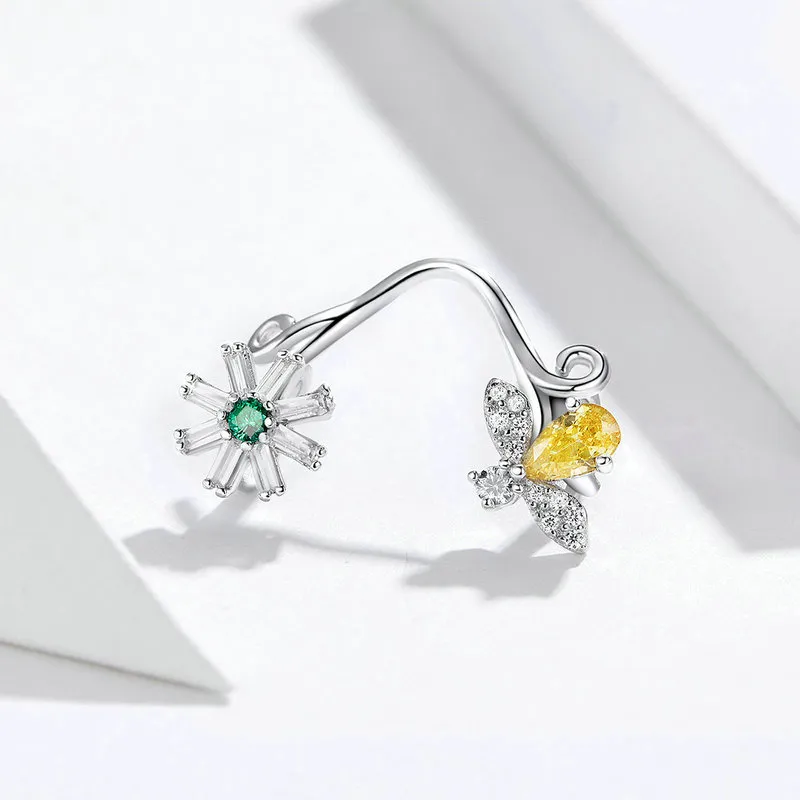 Pandora Style Silver Daisy and Bee Charm - SCC1220