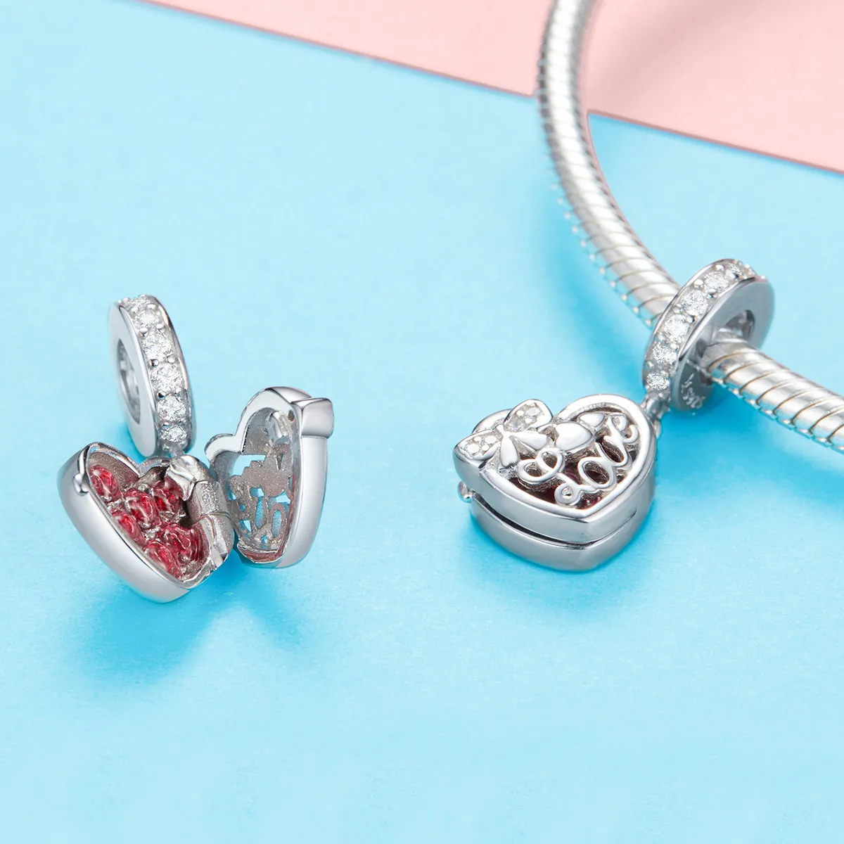 Pandora Style Silver Gift of Love Dangle - SCC1069