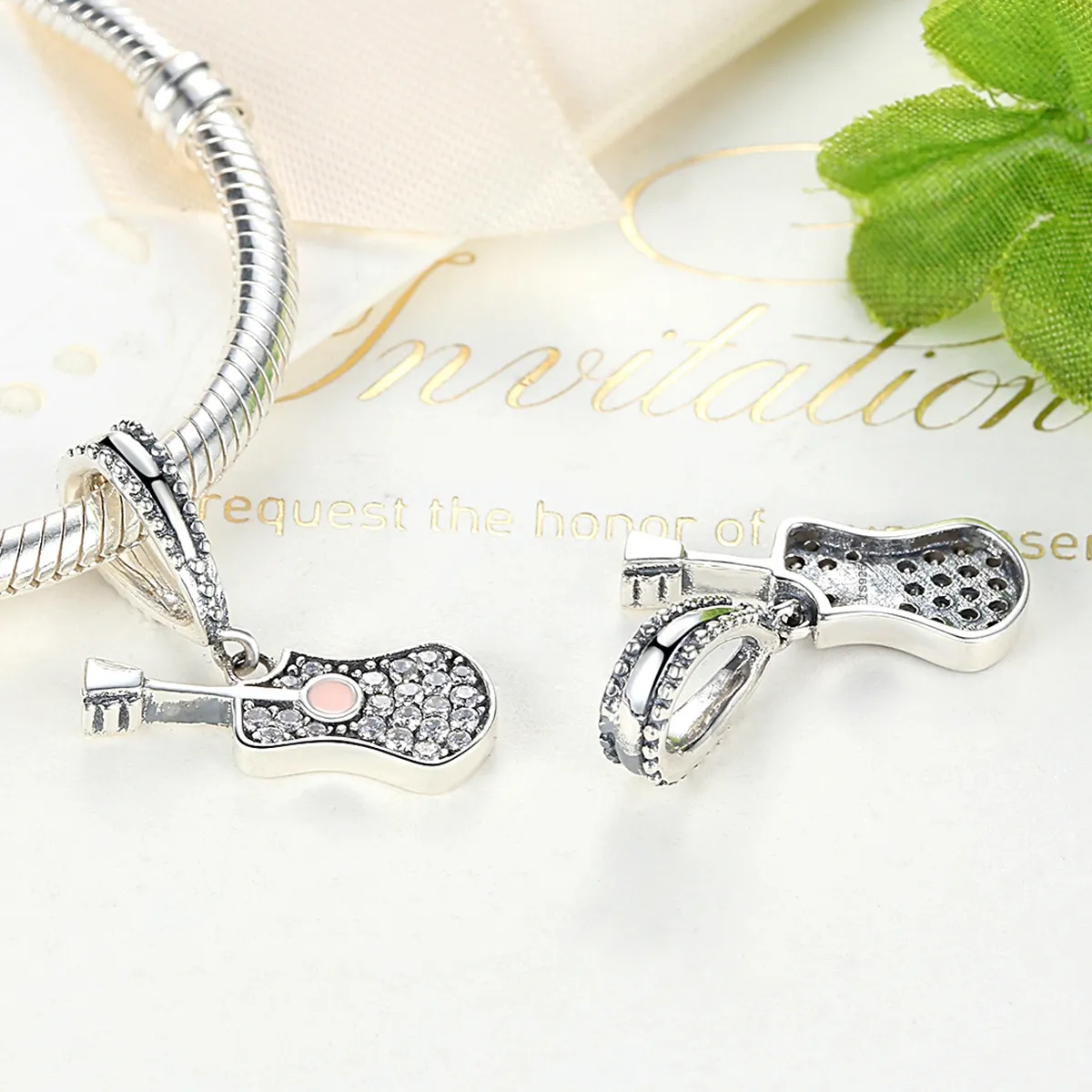 Pandora Style Silver Guitar Dangle - SCC113