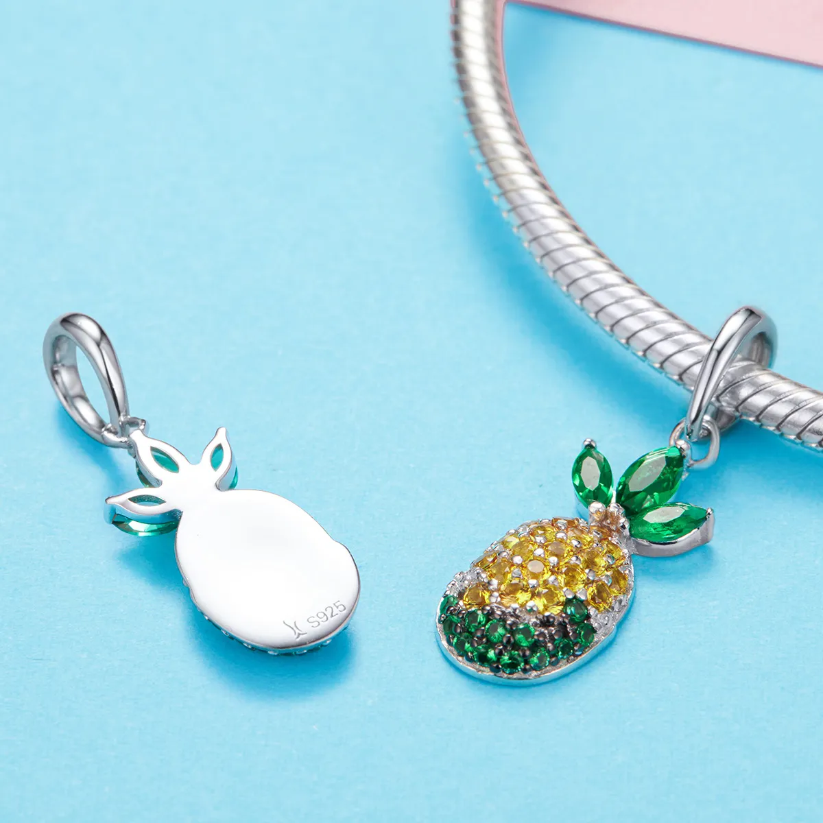 Pandora Style Silver Pineapple Dangle - SCC1076