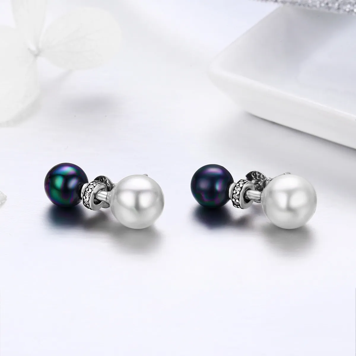 Pandora Style Silver Black and White Impression Hanging Earrings - SCE304