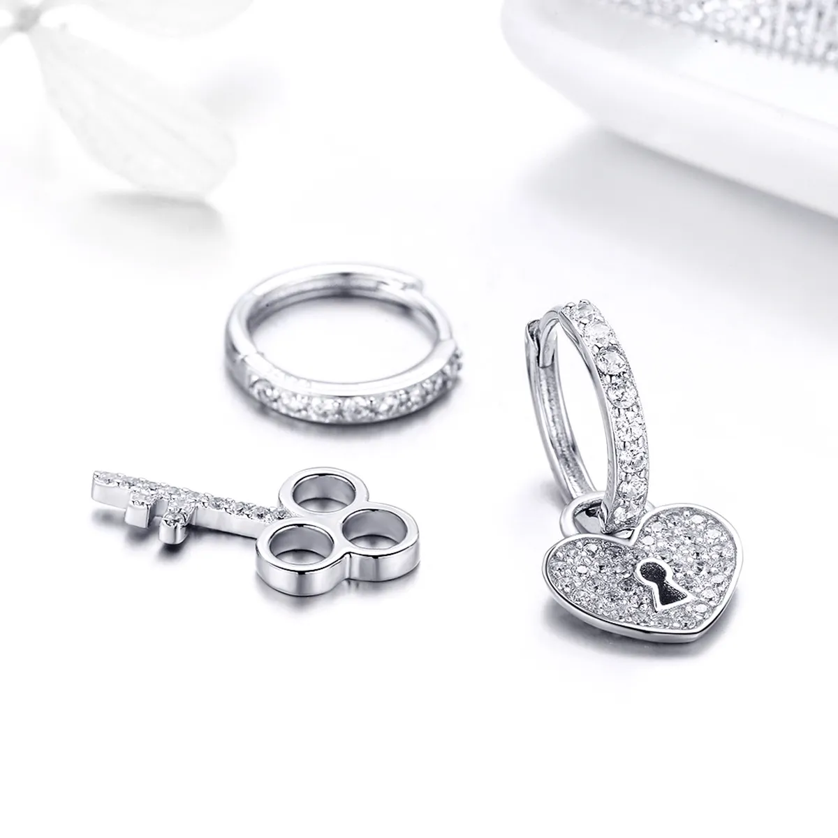Pandora Style Silver Key and Lock Hoop Earrings - SCE577