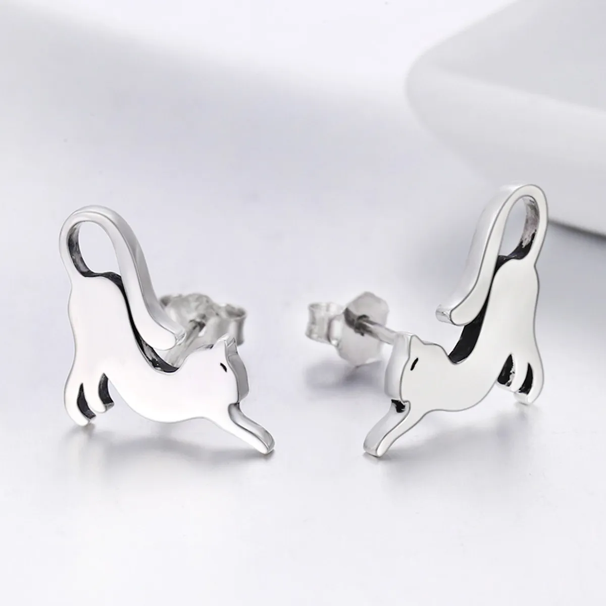 Pandora Style Silver Playing Kitty Stud Earrings - SCE366