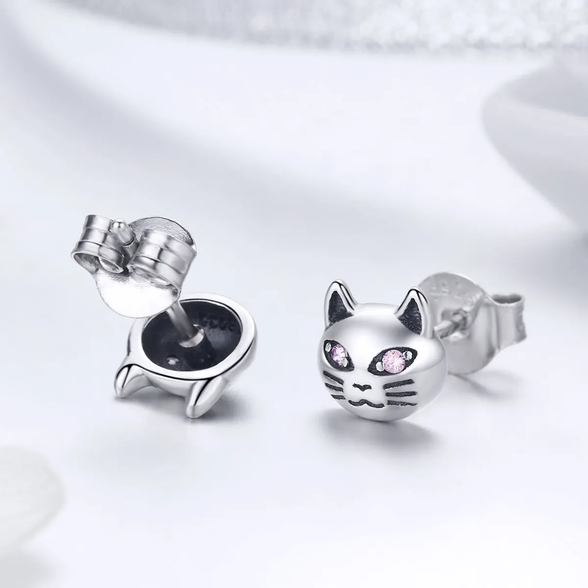 Pandora Style Silver Sticky Cat Stud Earrings - SCE440