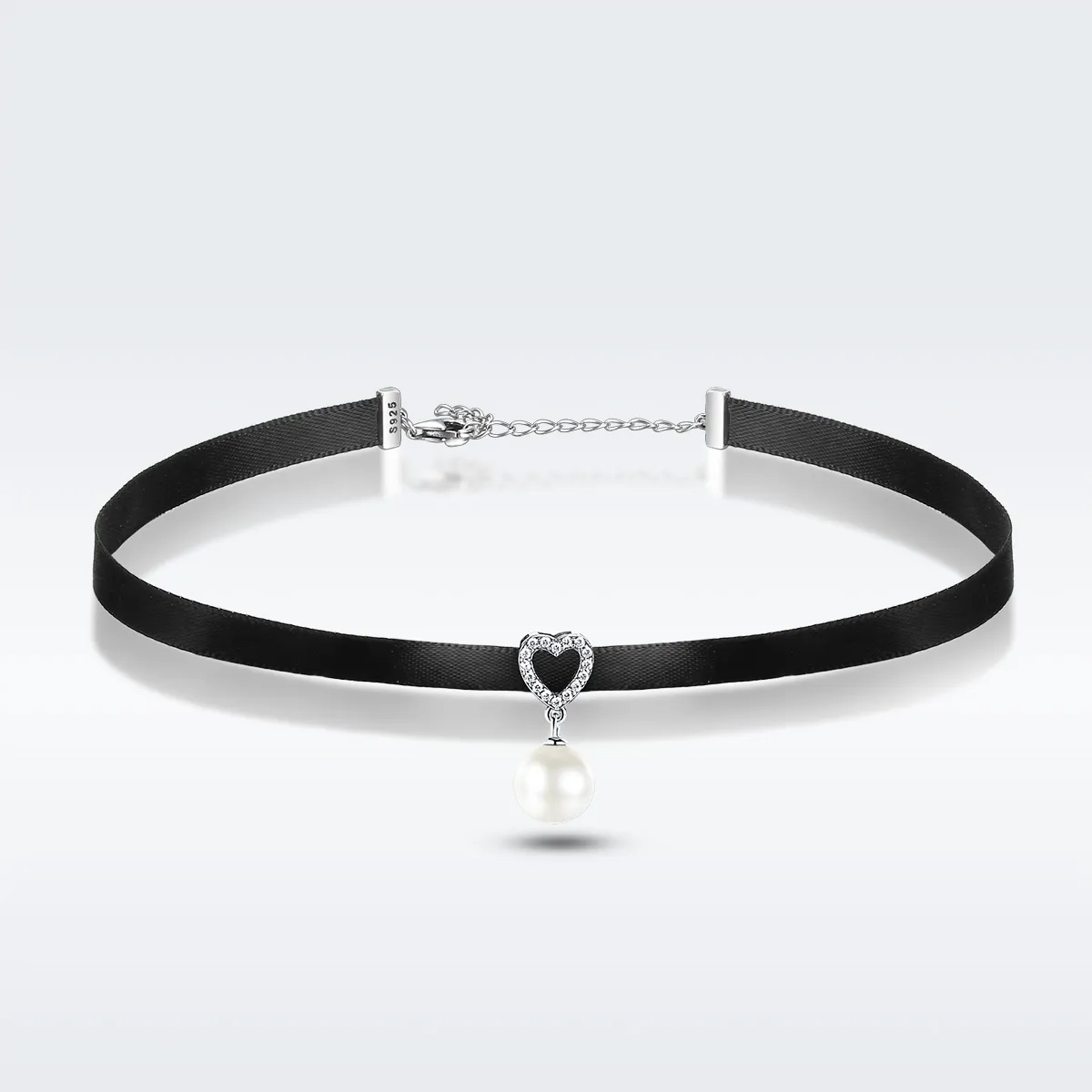 Pandora top black choker