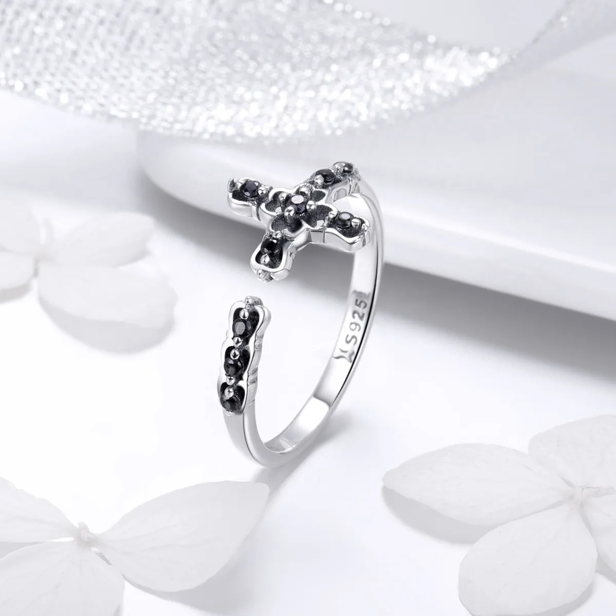 Pandora Style Silver Light of The Cross Ring - SCR447