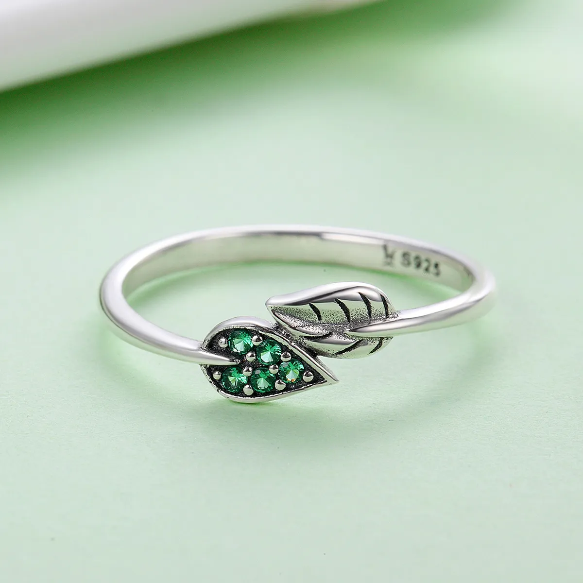 Pandora Style Silver Sprout Ring - SCR093